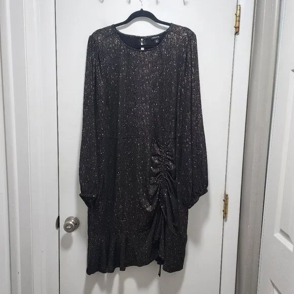 Worn Once Torrid Size 4 Studio Knit Gold & Black Dress Worn Once Torrid Size 4 Studio Knit Gold & Black Dress